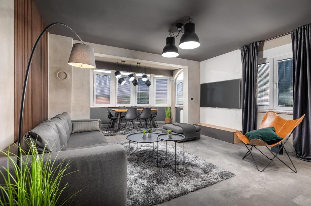 Luxury Elit Apartment Pula Eksteriør billede